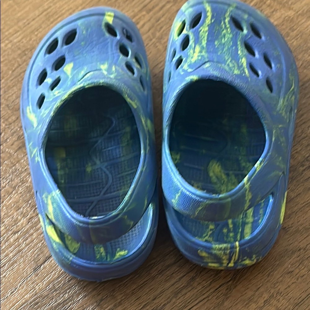 Kids Blue and Green Slip-On Shoes Toddler Boys' Clog Sandal size 11 - Picture 5 of 8